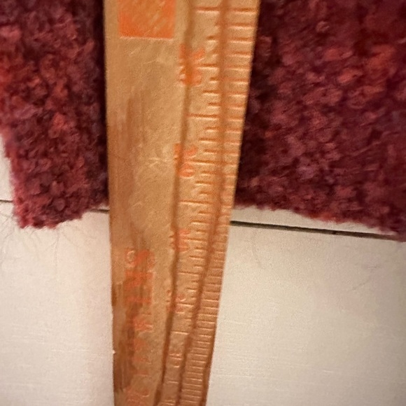 WHITE HOUSE BLACK MARKET Red side zip exaggerated collar woman soft sweater XS - Picture 10 of 12